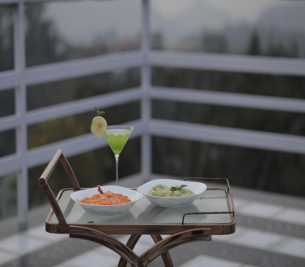 360 South, Khandala Лонавала Екстериор снимка